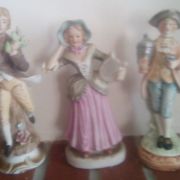 3 statuettes en faience