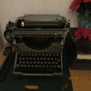 a vendre machine  écrire Underwood