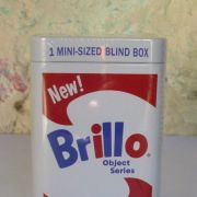 ANDY WARHOL " Brillo mini box " . 