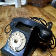 Téléphone cadran ancien