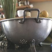 Passoire en aluminium vintage 