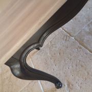 Table basse style louis XV  Pieds couleur fonte, plateau cér