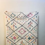 Tapis berbère coloré 