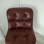 FAUTEUILS CHARLES POLLOCK ET REPOSE PIEDS