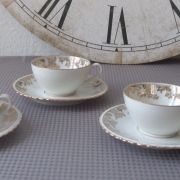 Set de 4 tasses porcelaine Limoges blanches et or dentelle 