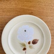 Assiette Grès Fleur 