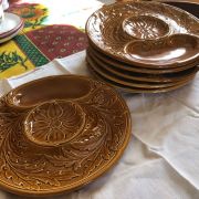 Service Majolica à artichaut en Barbotine