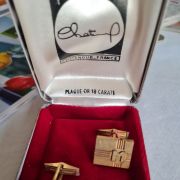 Boutons de manchettes 