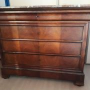 Commode avec marbre