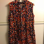 Robe tablier orange et marine