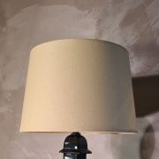 tres jolie lampe asiatique 42x25 avec un abat jour orientabl