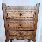 Table chevet / Chiffonnière style Louis XV