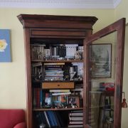 bibliothèque vitrée