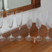 Lot 6 flutes à champagne gravées belle qualité