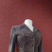 Blazer ceintré kaki vintage Armand Ventilo en velours 