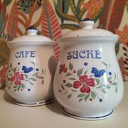 Pot à épices anciens 