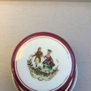 Bonbonnière porcelaine Limoges 