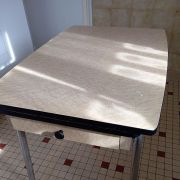 Table en formica vintage année 1960