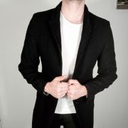 Très élégant manteau long noir zara homme M , 77% laine