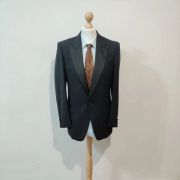 Somptueux smoking en laine