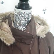 Magnifique manteau/parka marron avec capuche T. 46/48