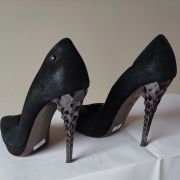 jolis escarpins noirs cuir talons 12 cm (40)