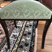 4 chaises capitonnées 