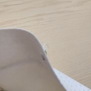 pochette crème brillante souple