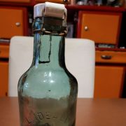 Bouteille en verre "L ideale" vintage bouchon porcelaine