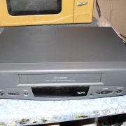 magnétoscope de la marque Schneider