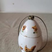 coquetier ancien enporcelaine