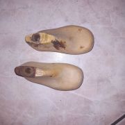 Formes chaussures enfant bois