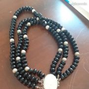 Collier en pierres semi-précieuses et fermoir camée