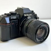 Appareil photo argentique Nikon F 301 