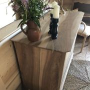 Commode ancienne en noyer 