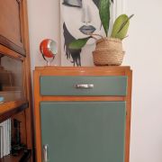 Petit meuble de rangement vintage relooké 