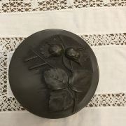 Boîte en étain art nouveau