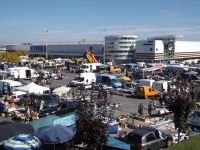 GRANDE BROCANTE d'automne parking Hyper u