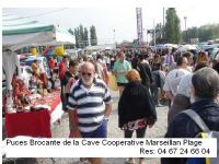 Puces brocante de la cave coopérative de Marseillan plage