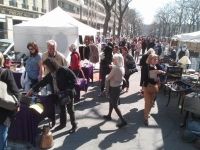 Antiquités brocante edgar quinet de Paris 14ème
