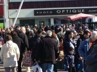 Brocante vide-grenier collections d'Orgeval