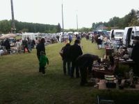 Vide-grenier ,brocante, marché aux plants