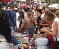 Vide-grenier Bd Mireille Lauze Marseille 10