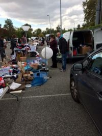 Braderie brocante Géant Casino Nord Valence