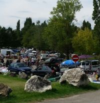 Vide grenier base de loisirs Montelimar