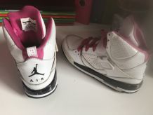 Jordan blanche et rose 