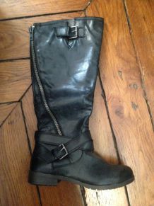 Bottes gris foncé taille 37