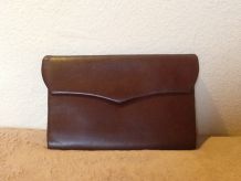 Pochette en cuir vintage 