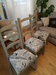 3 chaises tapissées gris souris