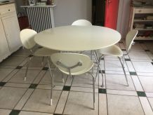 Table ronde glossy 130
